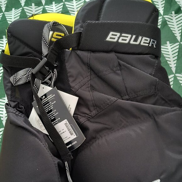 Bauer SUPREME 1S Youth Hockey Pants Size Medium - Picture 2 of 8